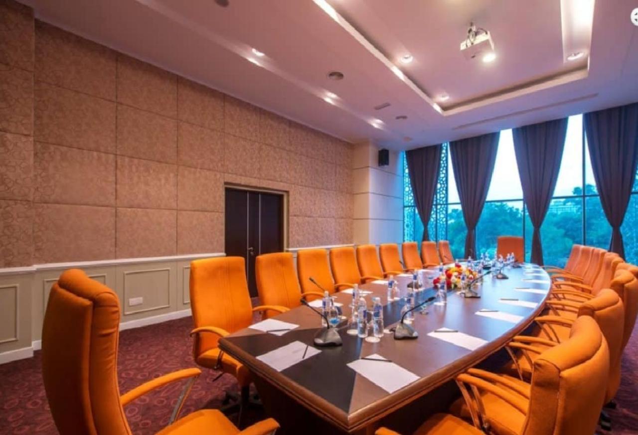 Adya Hotel Langkawi Куах Экстерьер фото
